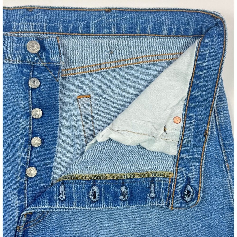 Levis 501 93 Straight Cropped Men 38 Light Blue Jeans Denim Button Fly 290980023 - Picture 6 of 12